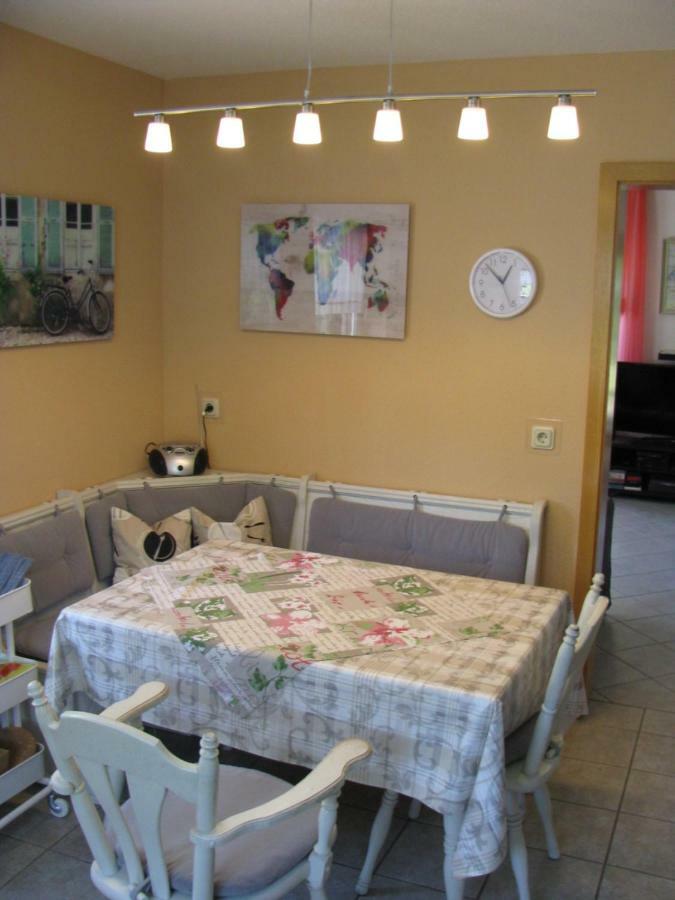 Ferienwohnung Herbsleben Екстериор снимка