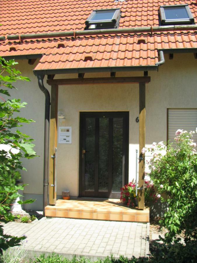 Ferienwohnung Herbsleben Екстериор снимка