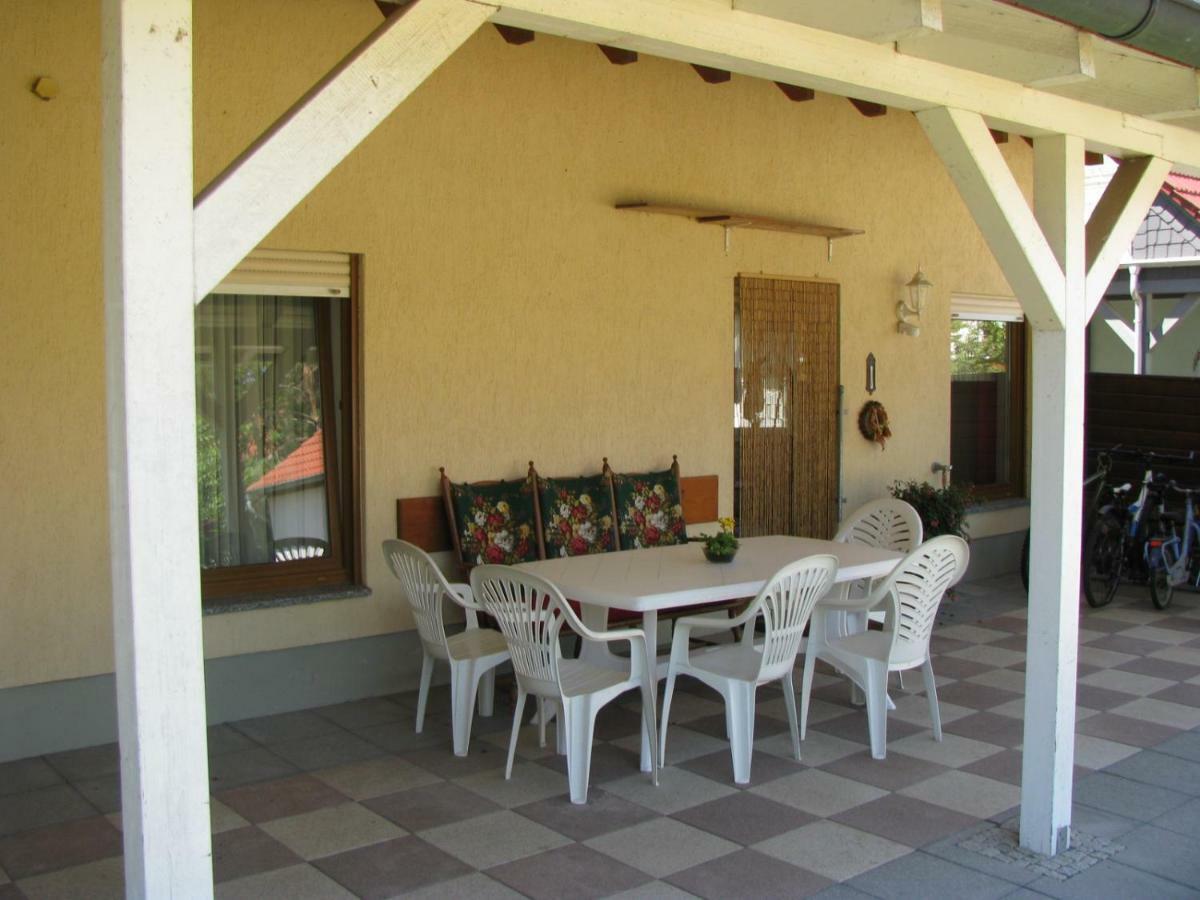 Ferienwohnung Herbsleben Екстериор снимка