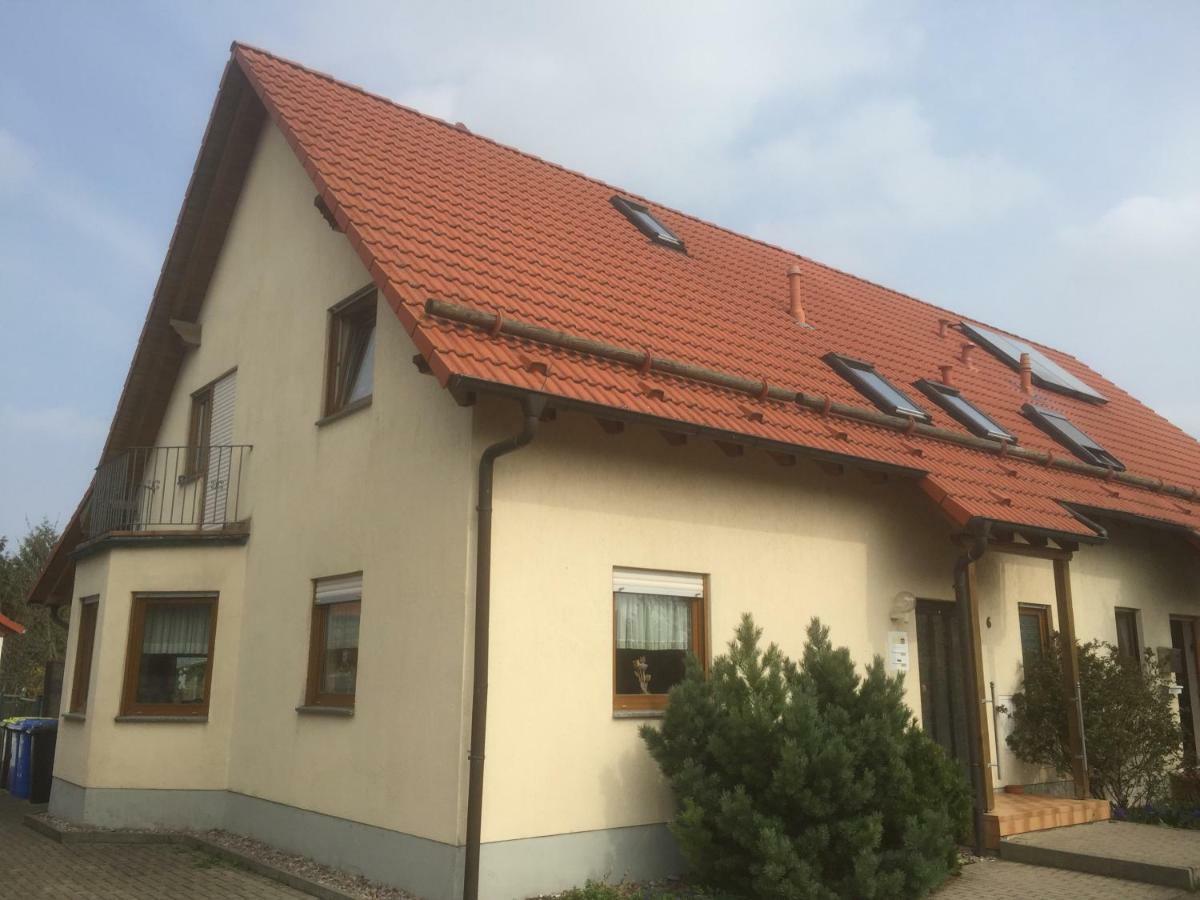 Ferienwohnung Herbsleben Екстериор снимка