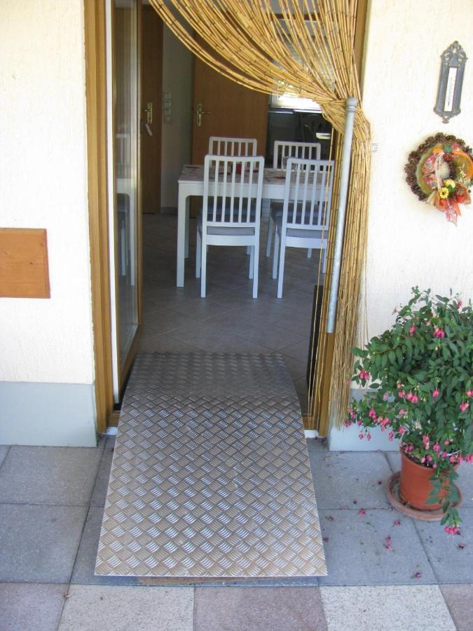 Ferienwohnung Herbsleben Екстериор снимка